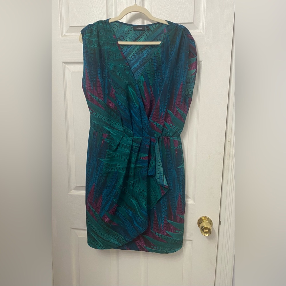 Apt 9 green blue Fuschia patterned dress